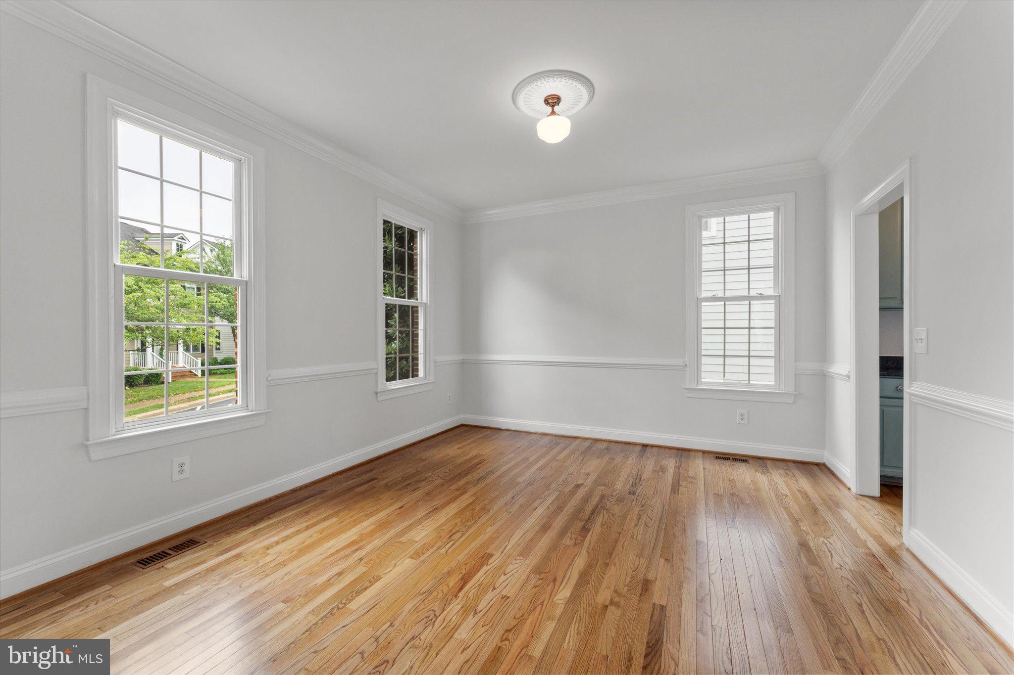 116 Desales Dr