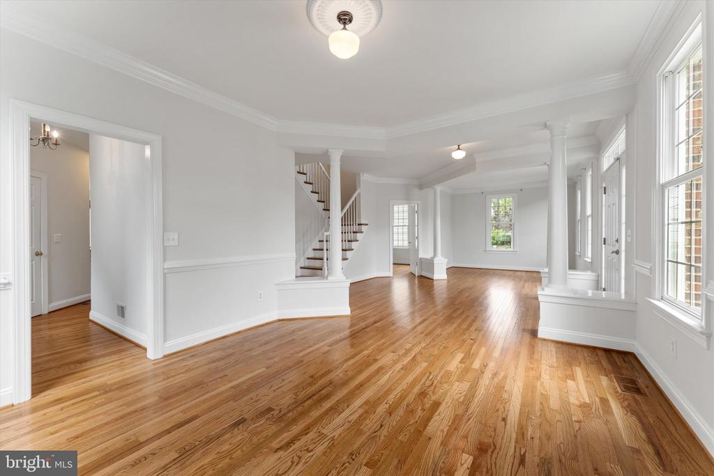 116 Desales Dr