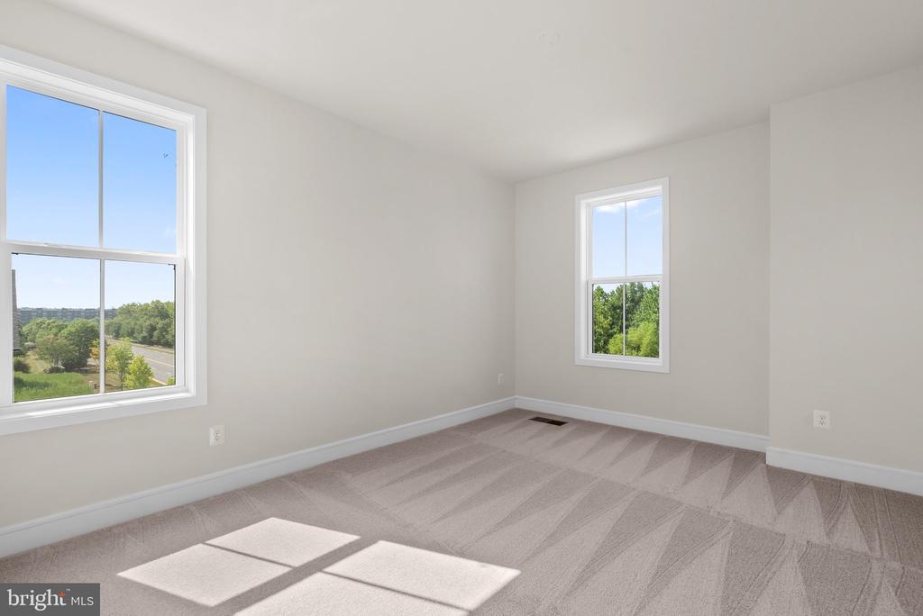 43176 Farringdon Sq