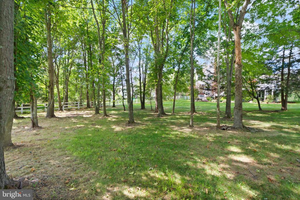 20926 McIntosh Pl
