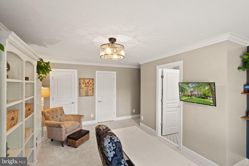 20926 McIntosh Pl