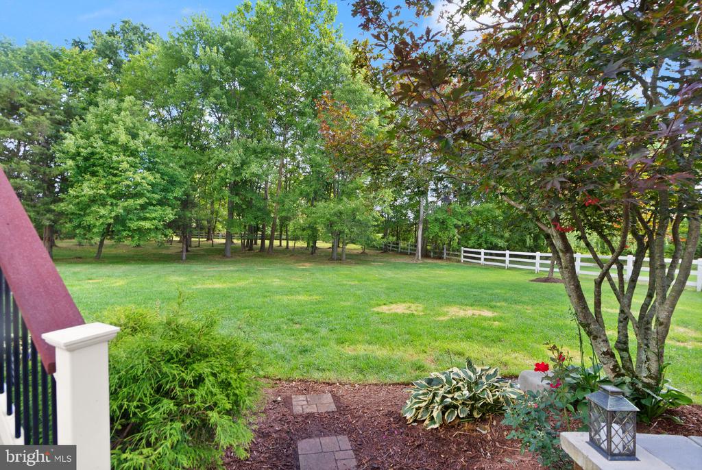 20926 McIntosh Pl