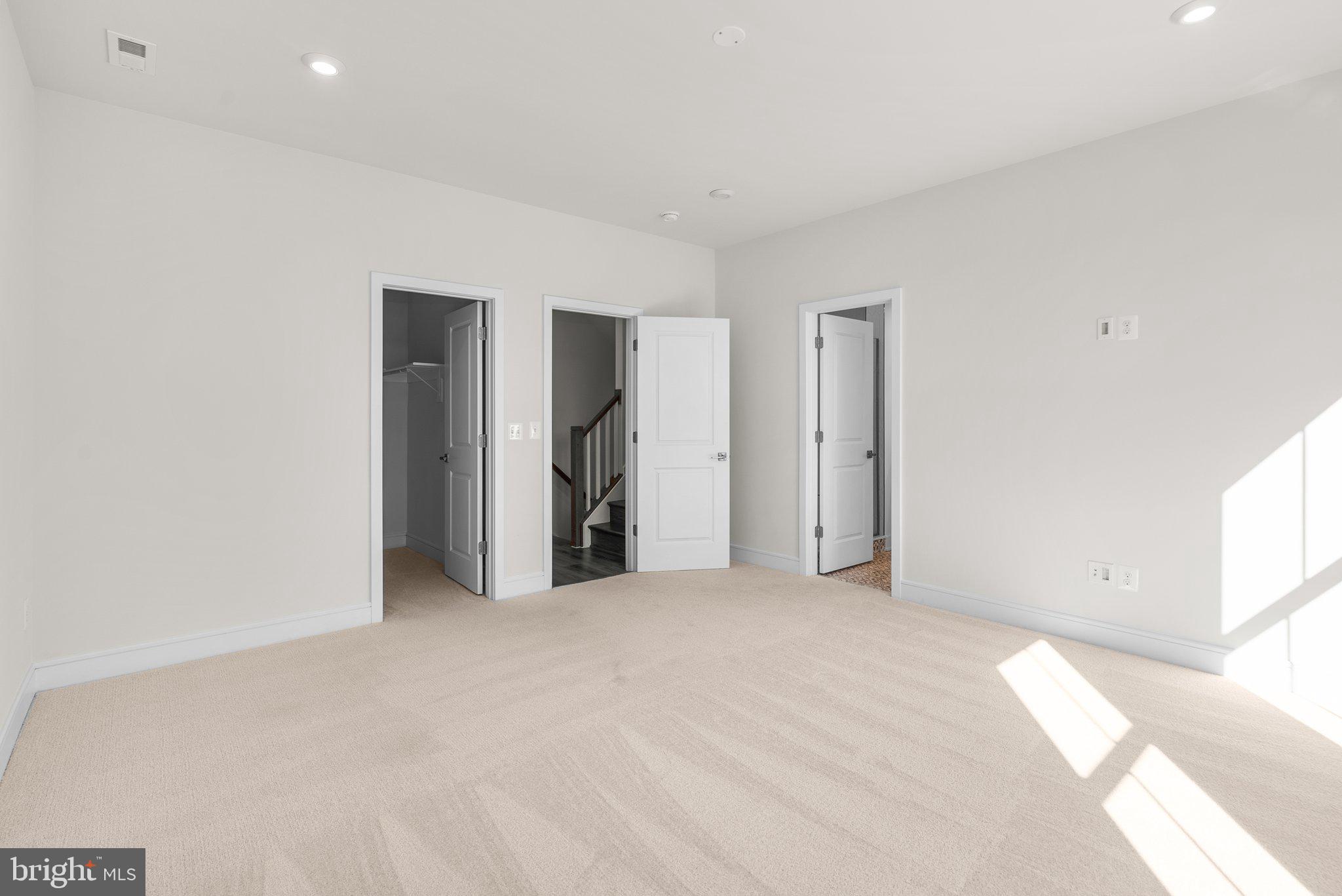 42131 Shining Star Sq