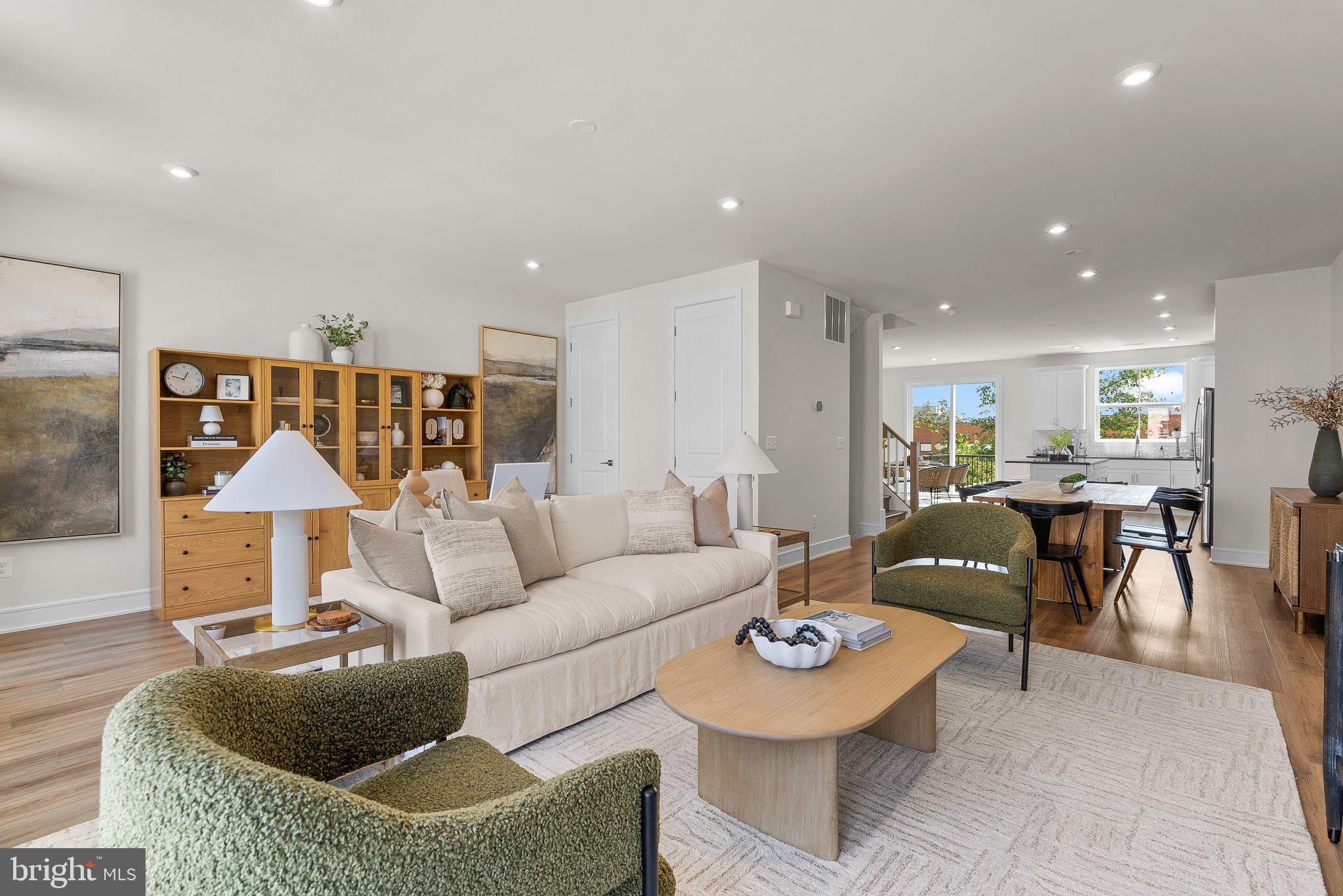 42131 Shining Star Sq