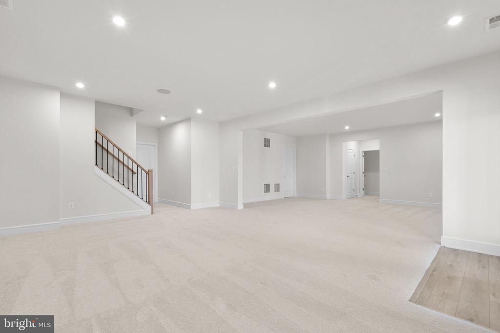 14735 Huber Pl