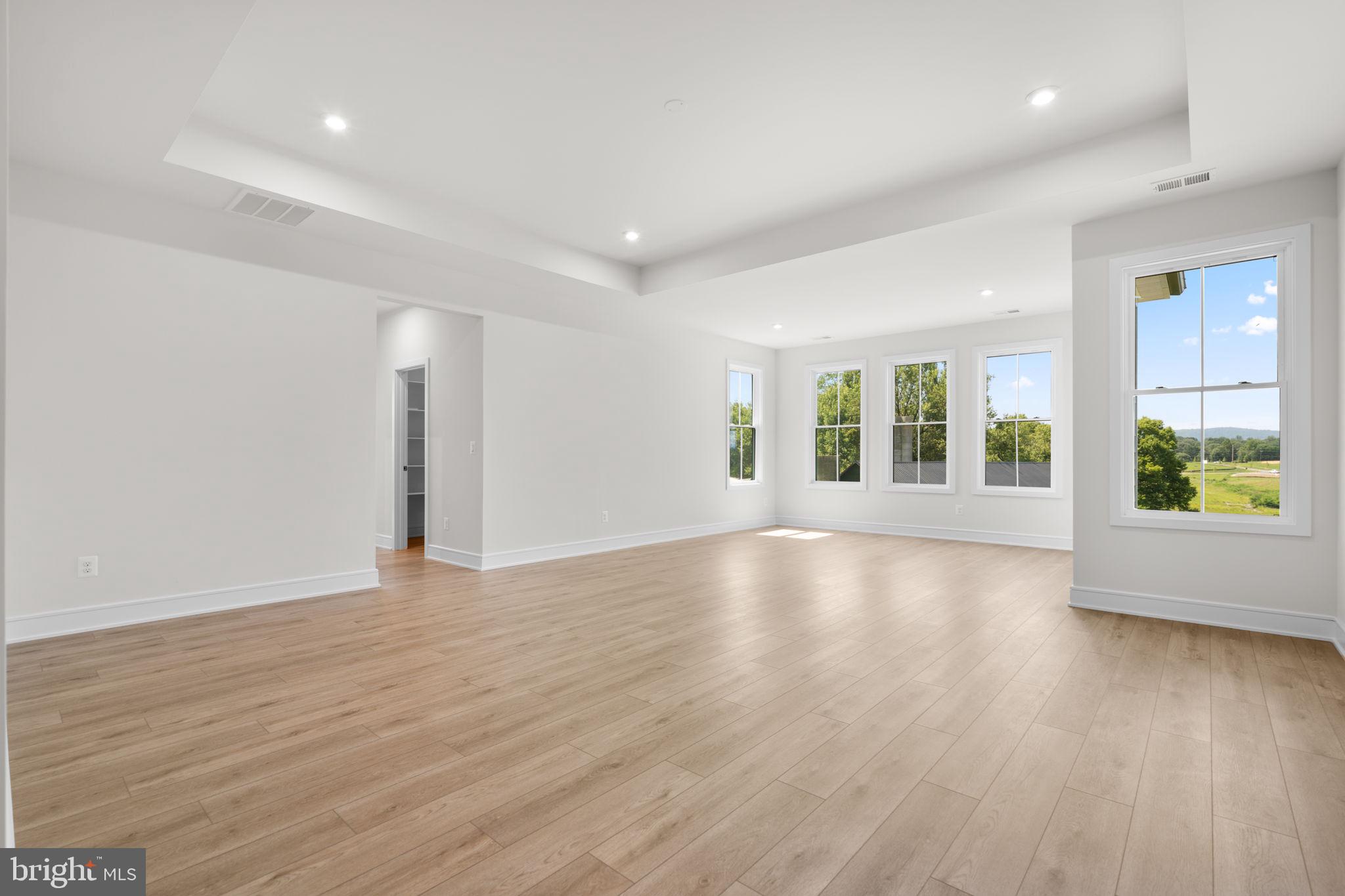 14735 Huber Pl