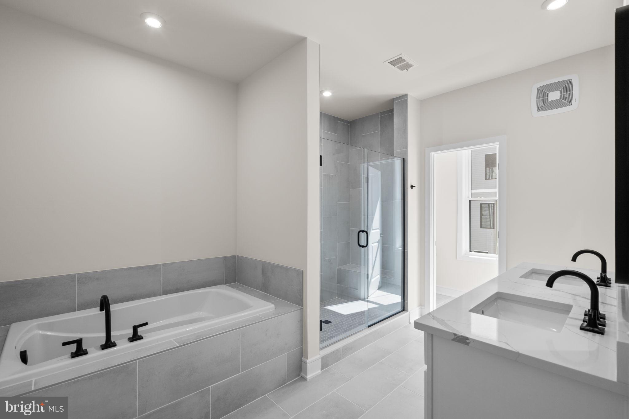 21756 Dollis Hill Ter