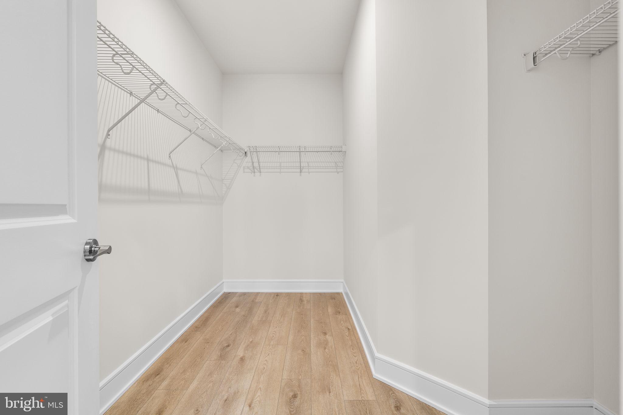 21756 Dollis Hill Ter