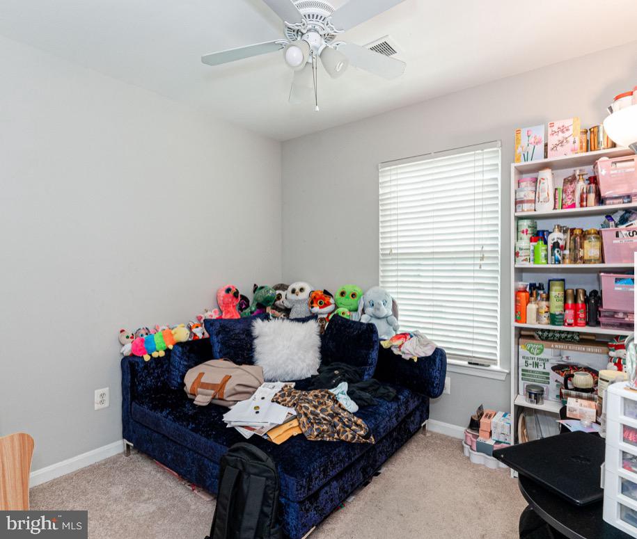 45518 Lakemont Sq