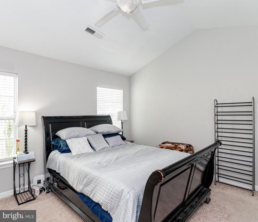 45518 Lakemont Sq