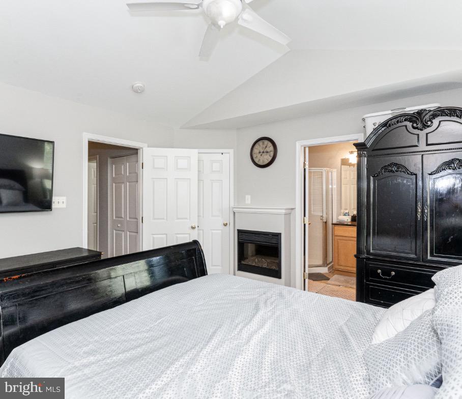 45518 Lakemont Sq