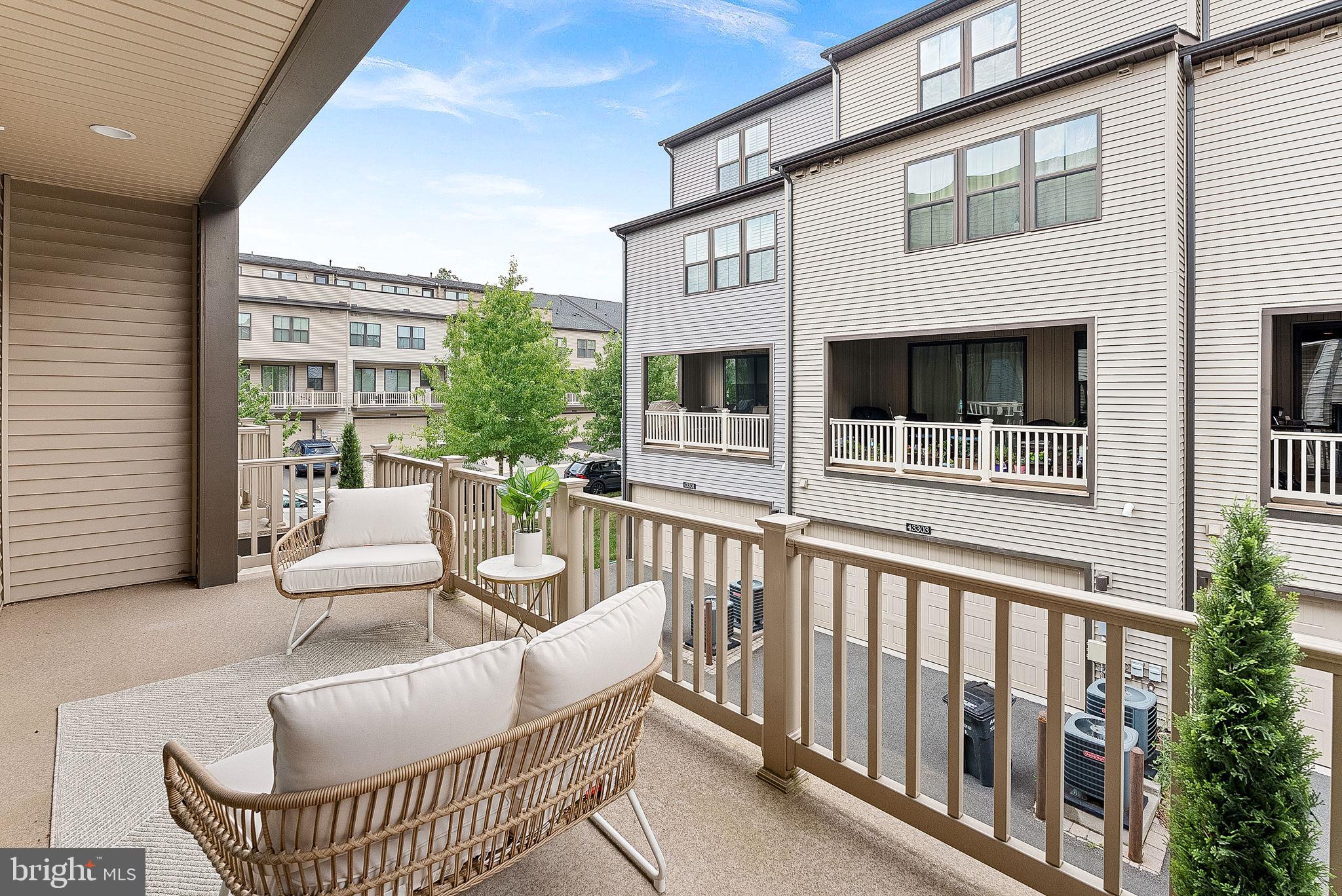 43372 WHITEHEAD TER