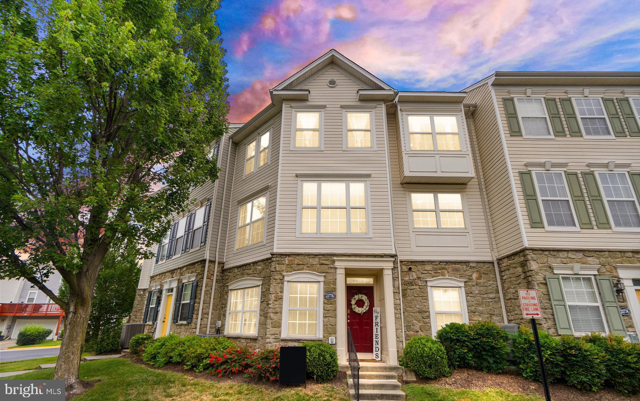 21776 Dragons Green Sq