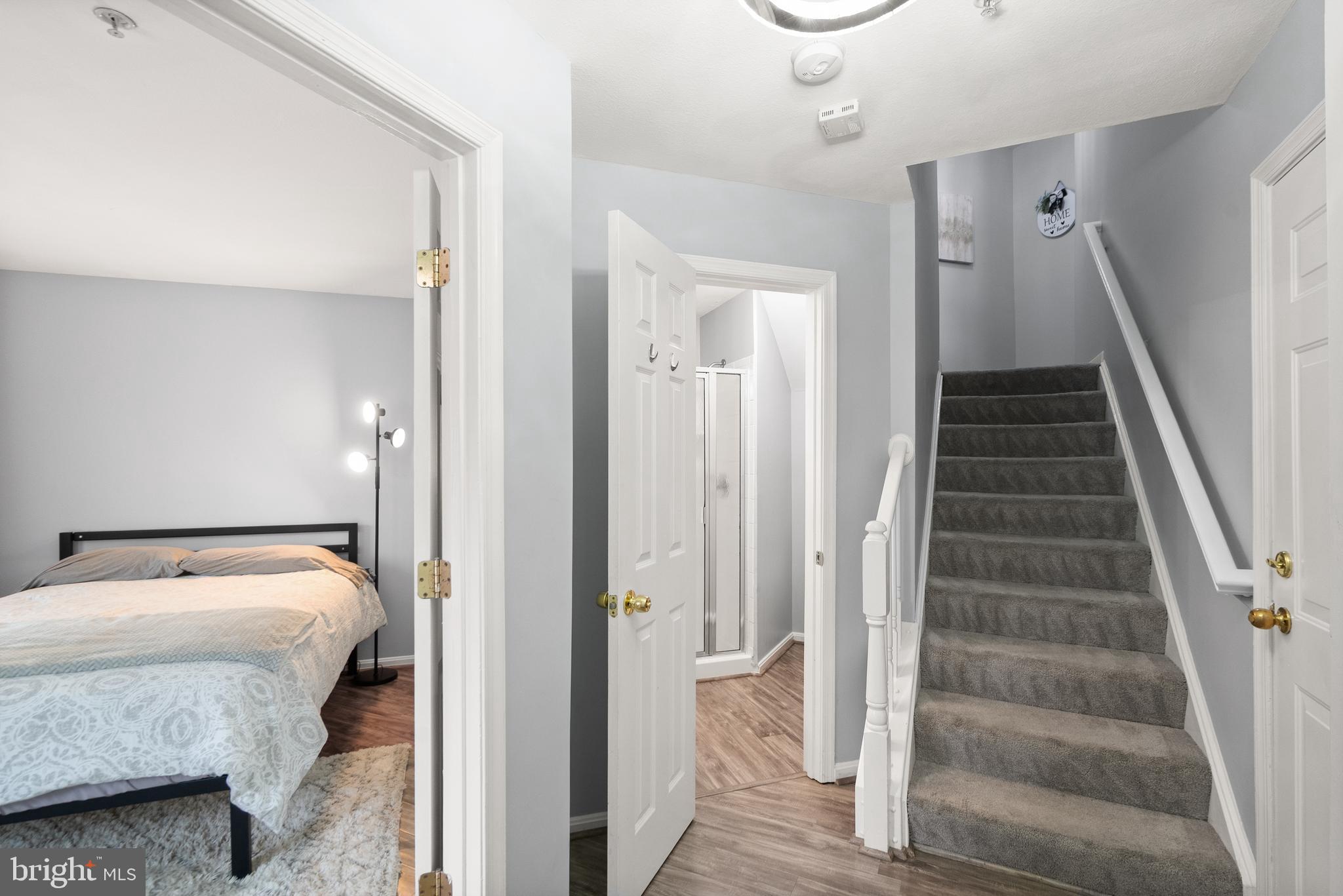 21776 Dragons Green Sq