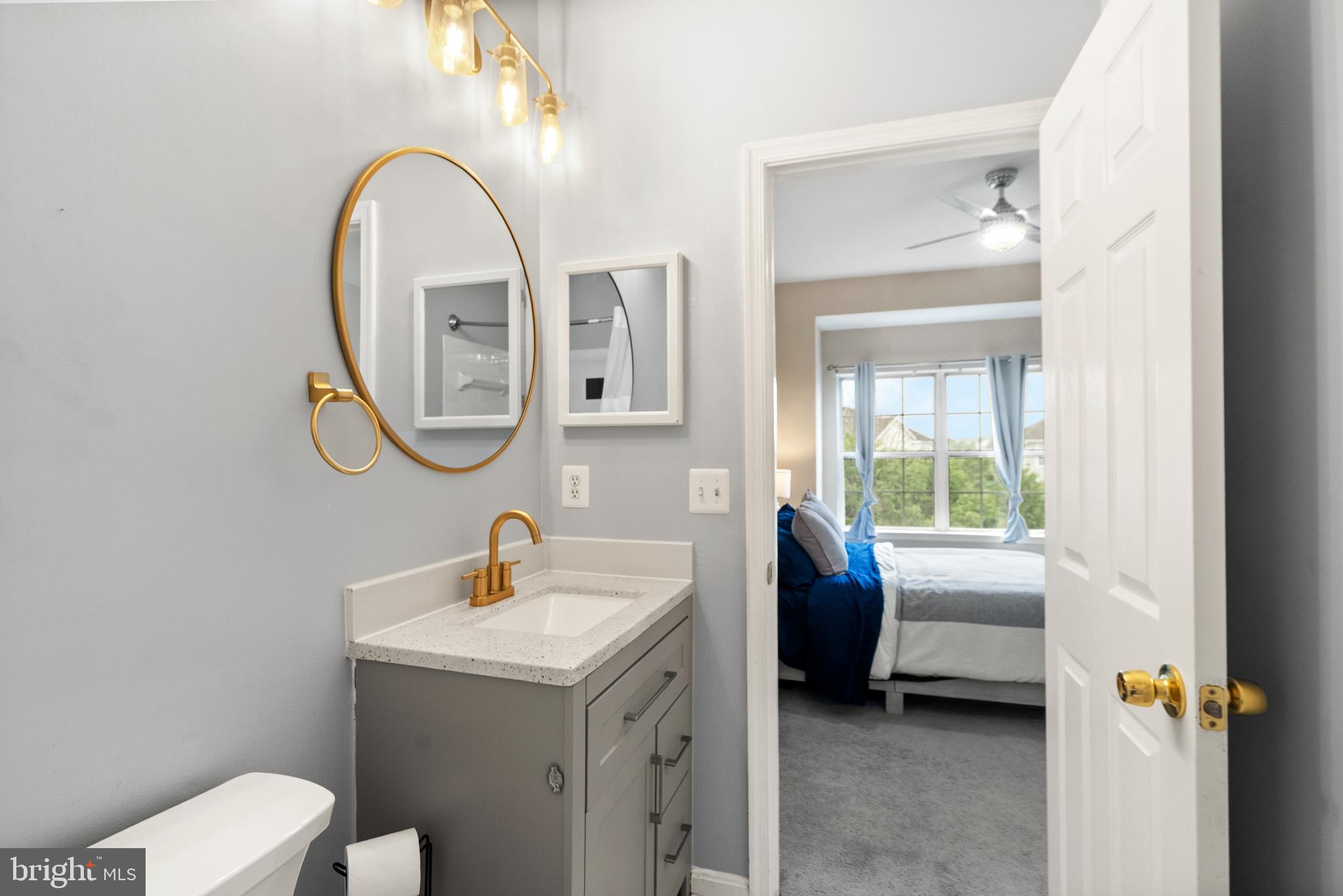 21776 Dragons Green Sq