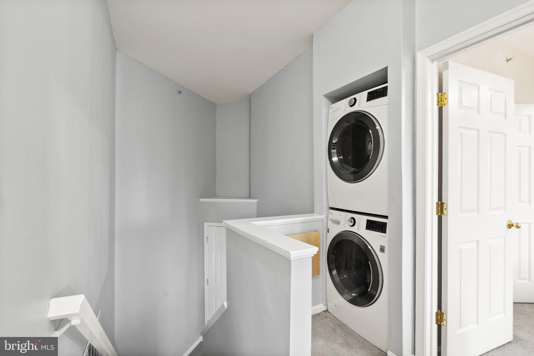 21776 Dragons Green Sq