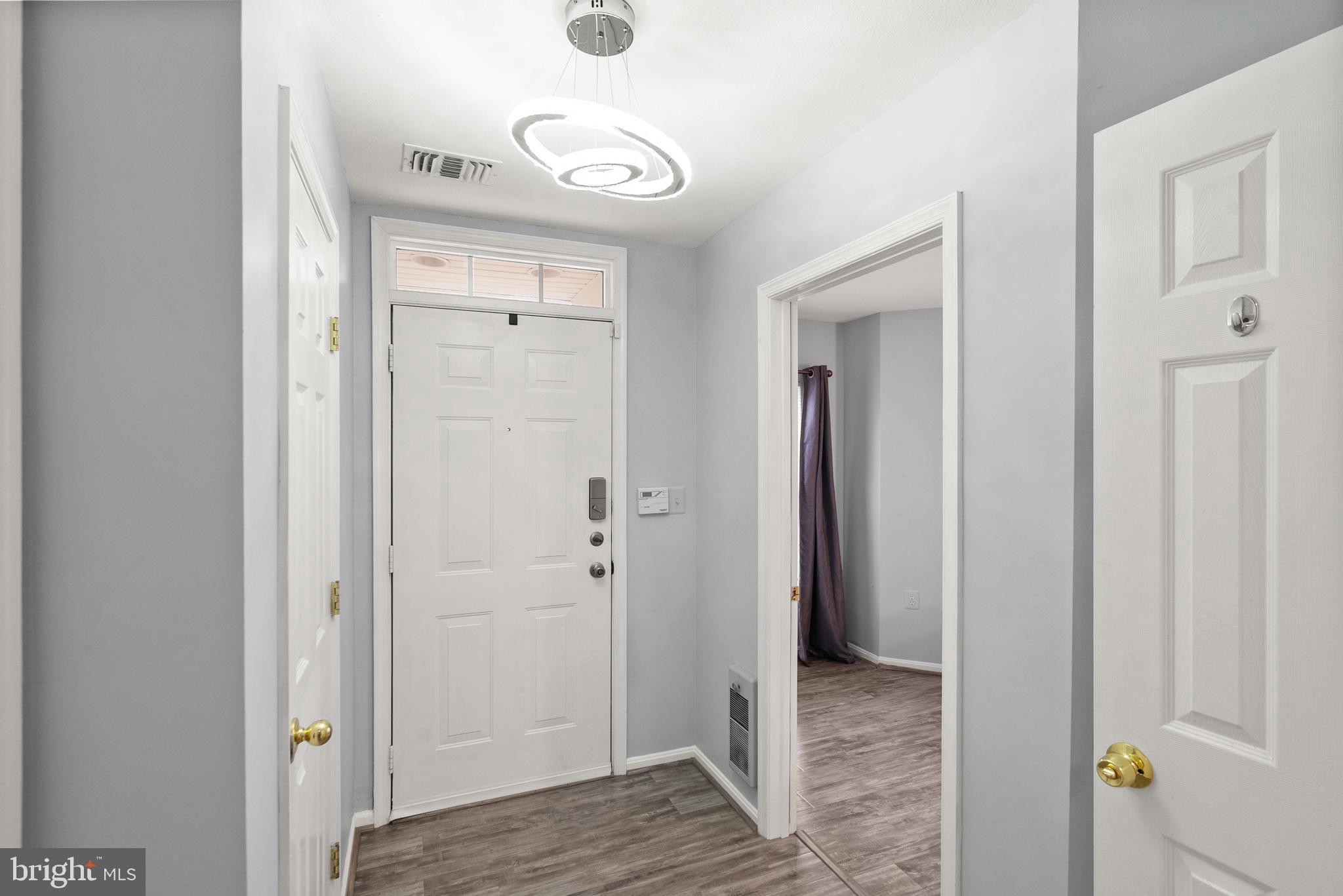 21776 Dragons Green Sq