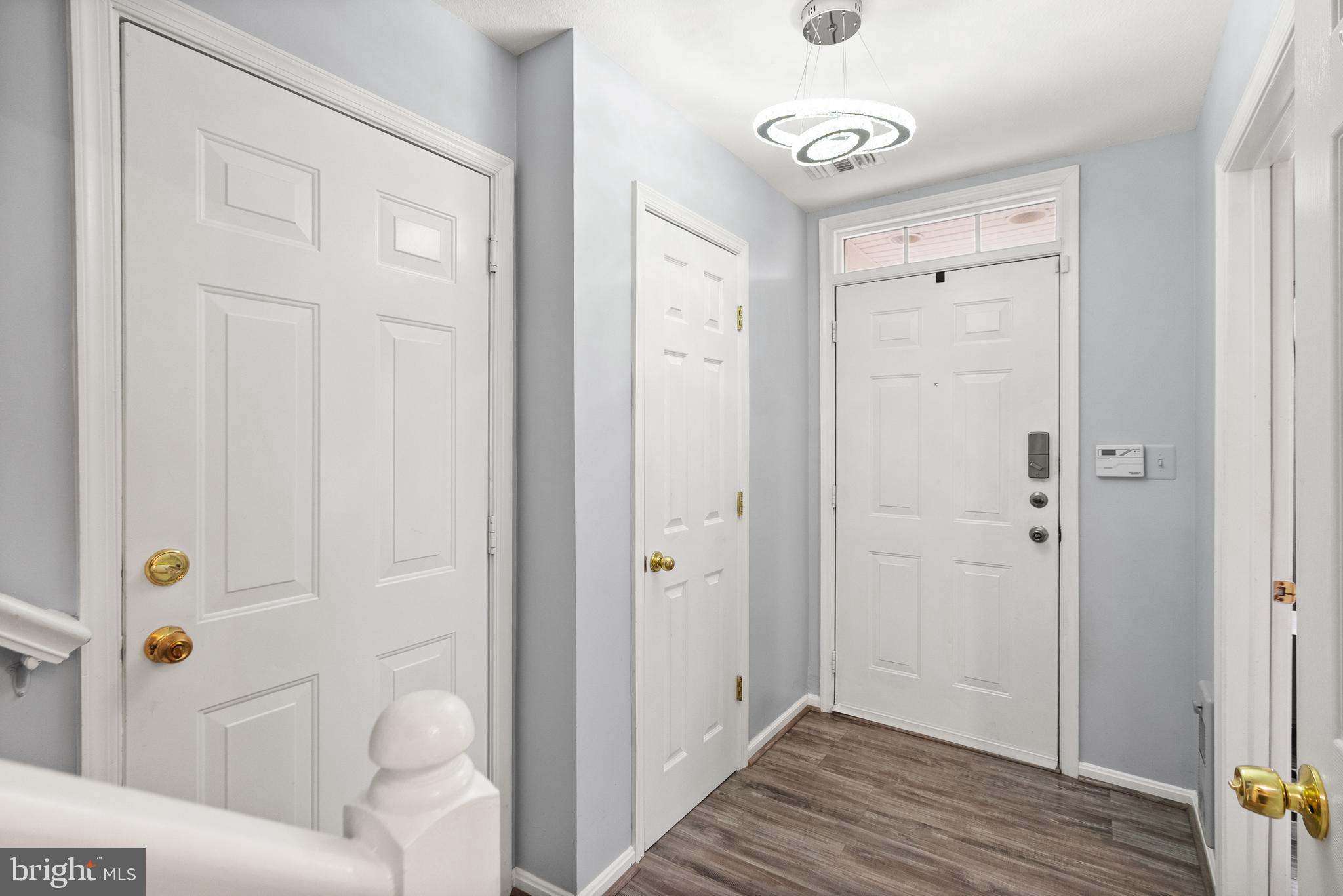 21776 Dragons Green Sq