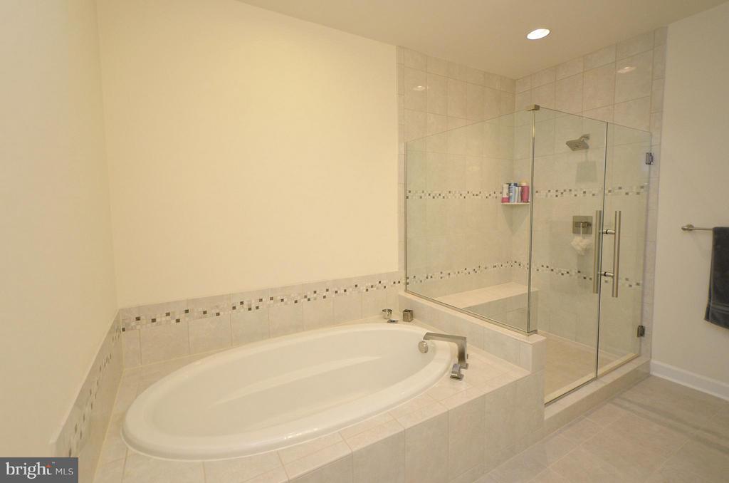 22527 FOUNDATION DR