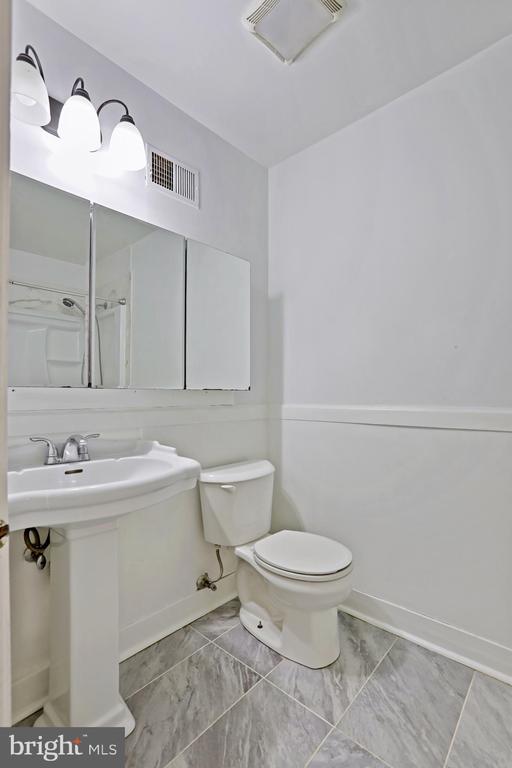 123 DAVIS AVENUE SW