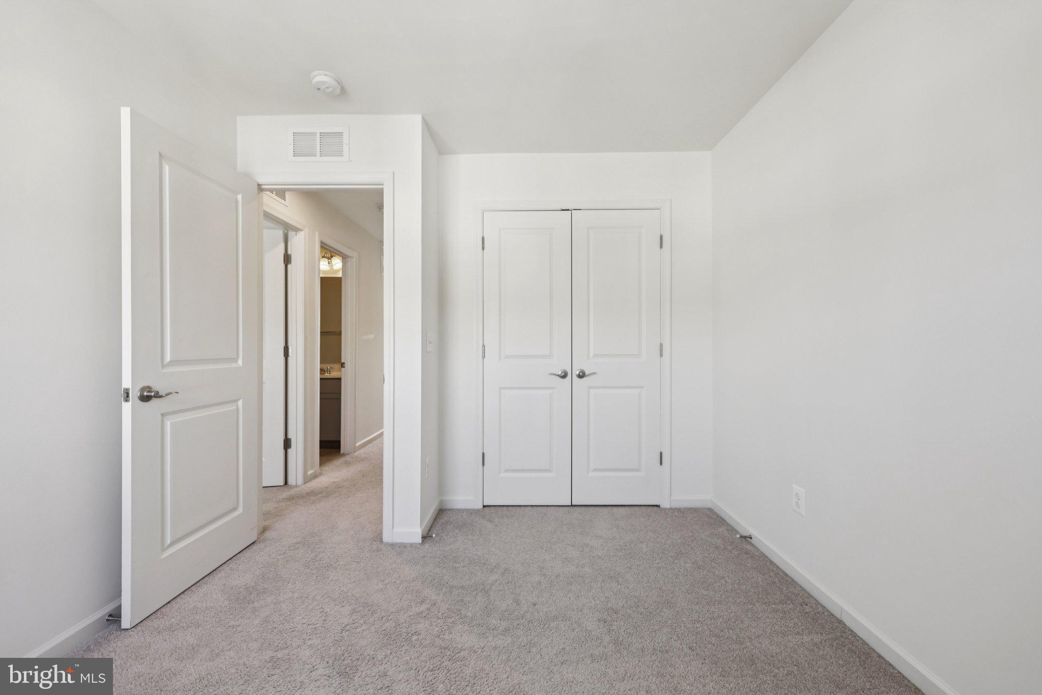 127 TOLOCKA TERRACE NE