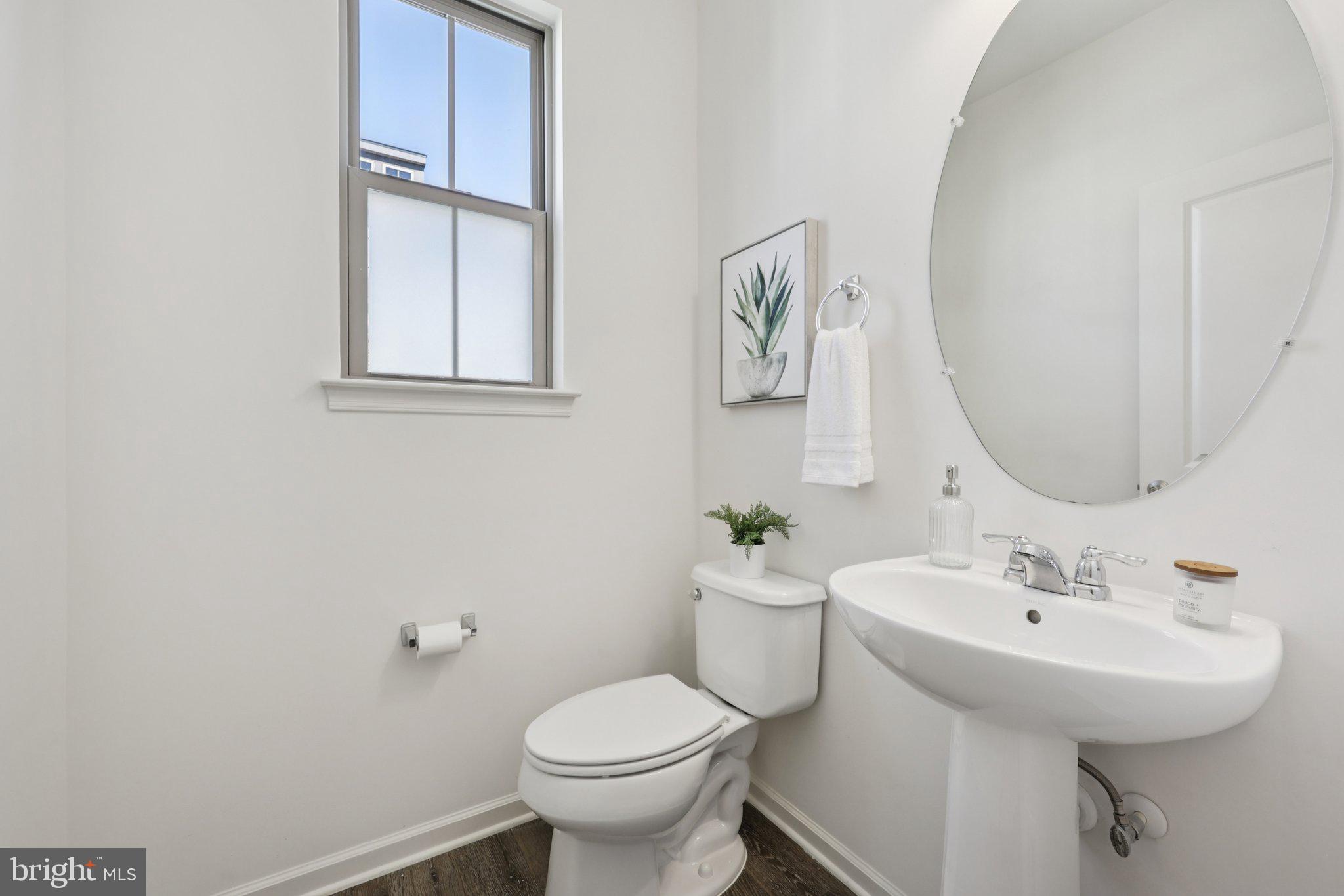 127 TOLOCKA TERRACE NE