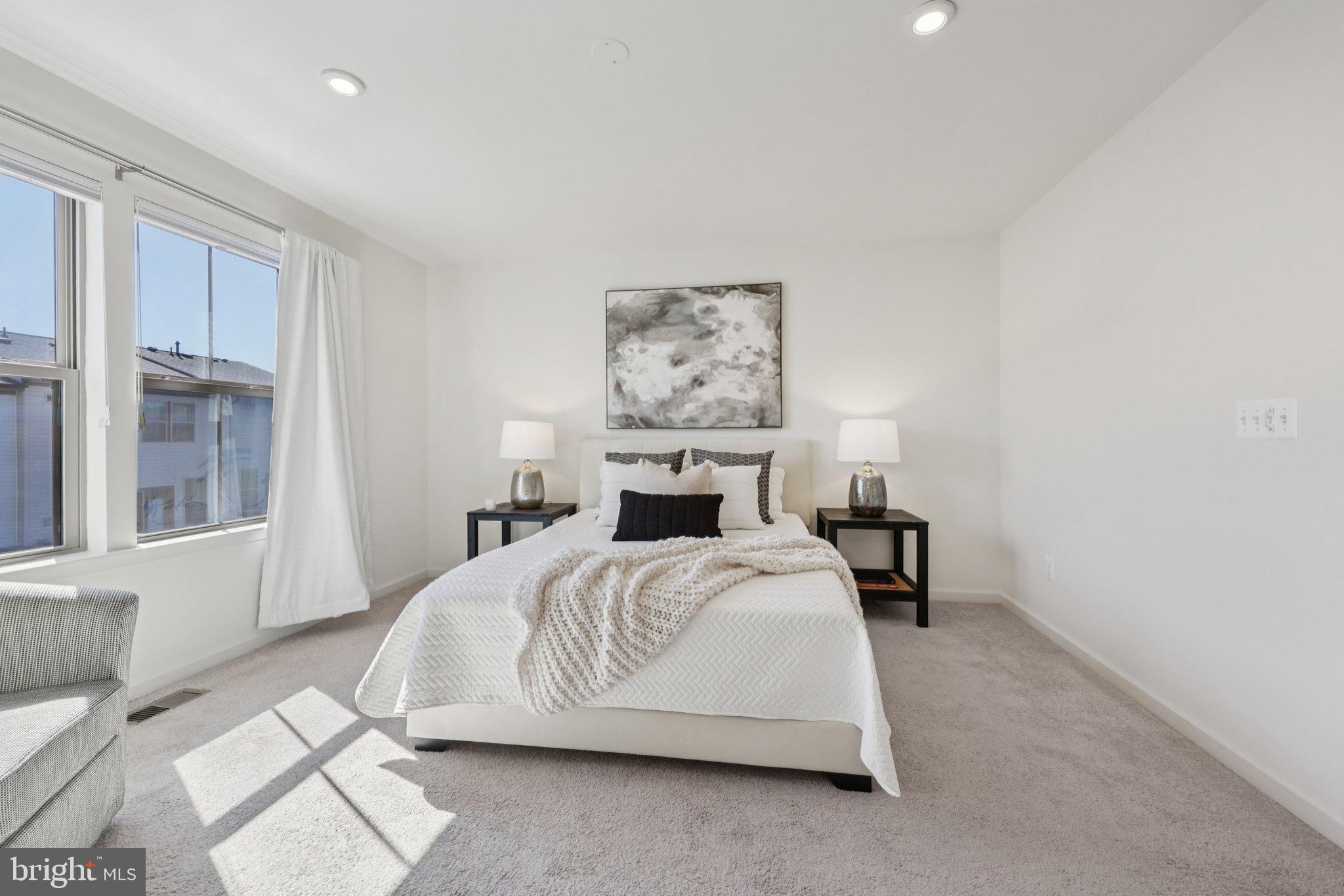 127 TOLOCKA TERRACE NE