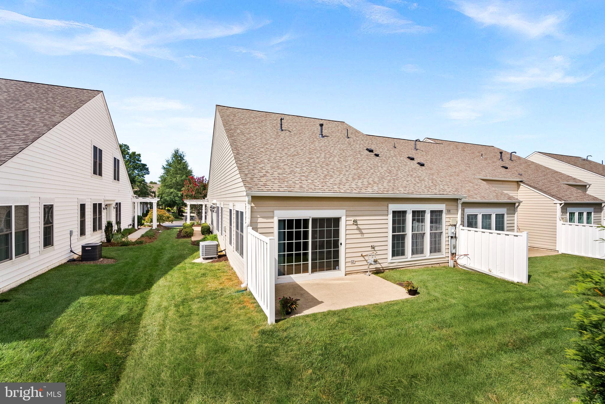 44444 OAKMONT MANOR SQUARE