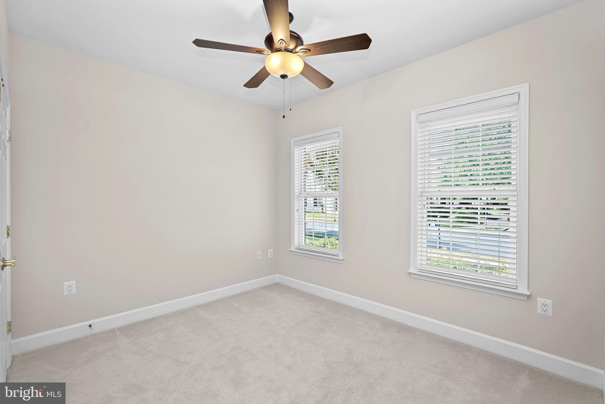 44444 OAKMONT MANOR SQUARE