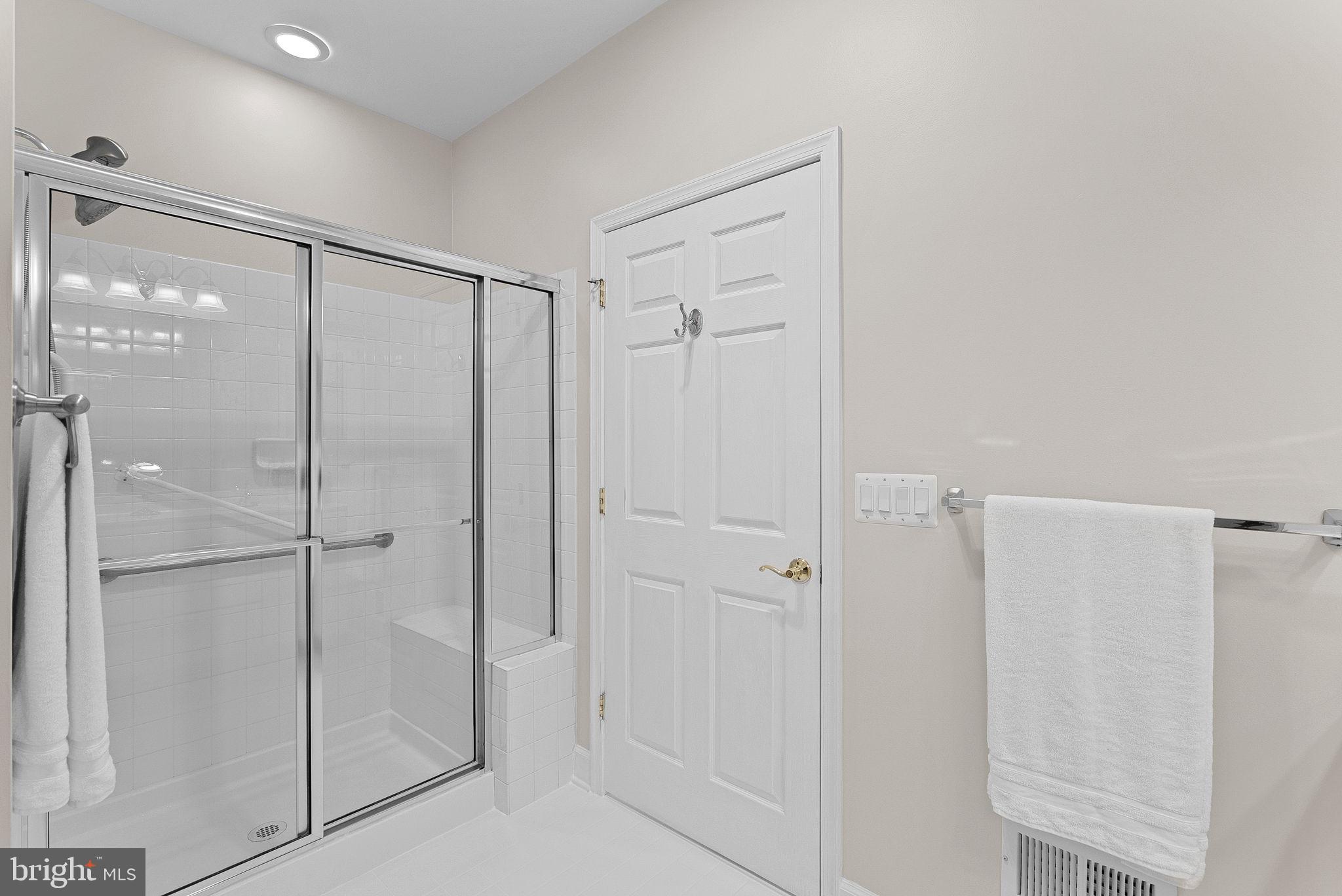 44444 OAKMONT MANOR SQUARE