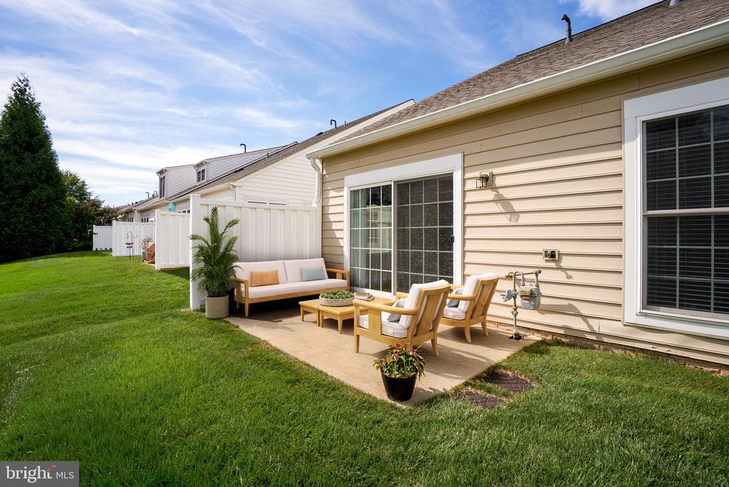 44444 OAKMONT MANOR SQUARE
