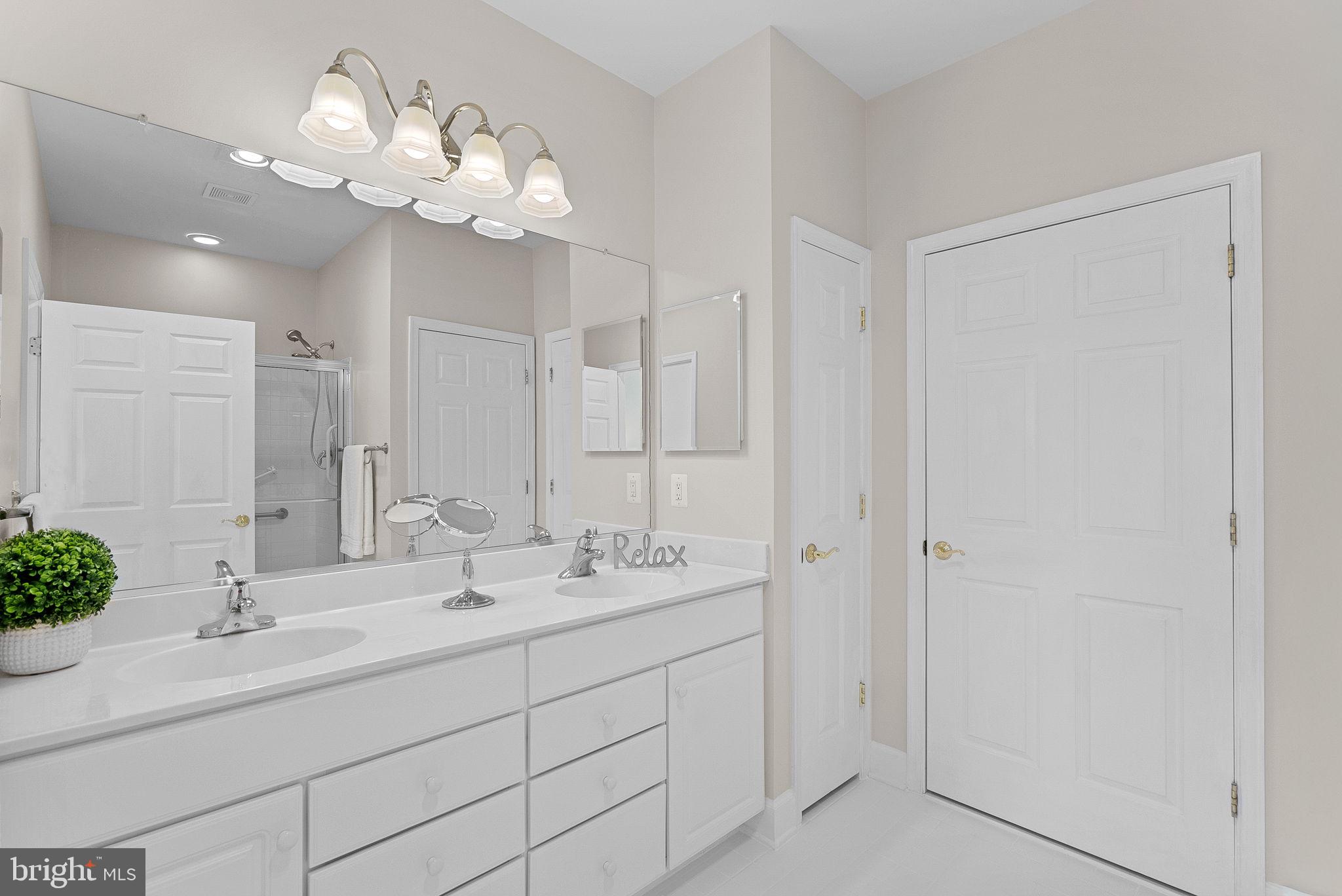 44444 OAKMONT MANOR SQUARE