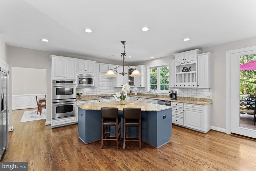 43074 ROCKY RIDGE COURT
