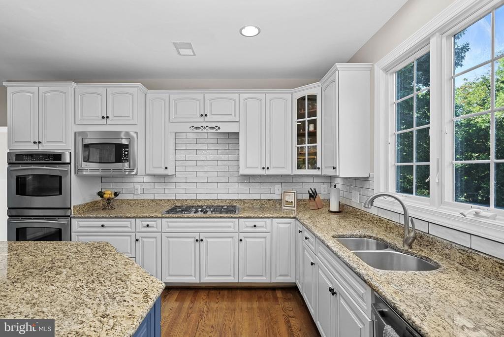43074 ROCKY RIDGE COURT