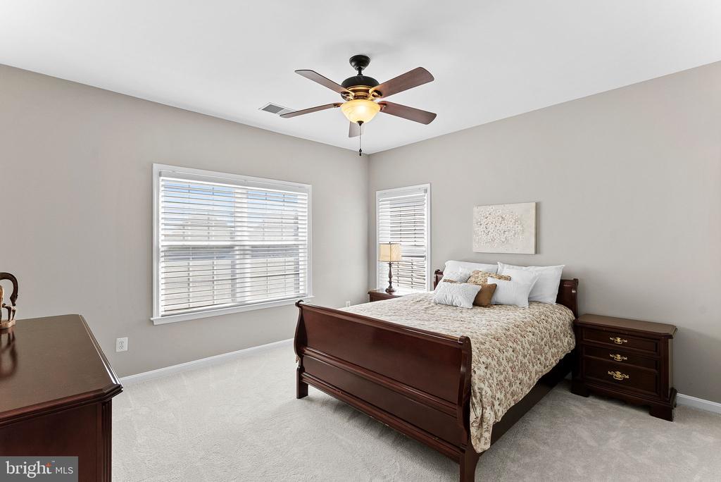 43074 ROCKY RIDGE COURT