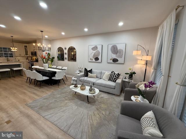 45525 GRAND CENTRAL SQUARE