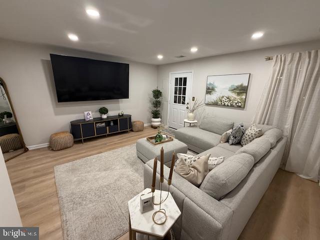 45525 GRAND CENTRAL SQUARE