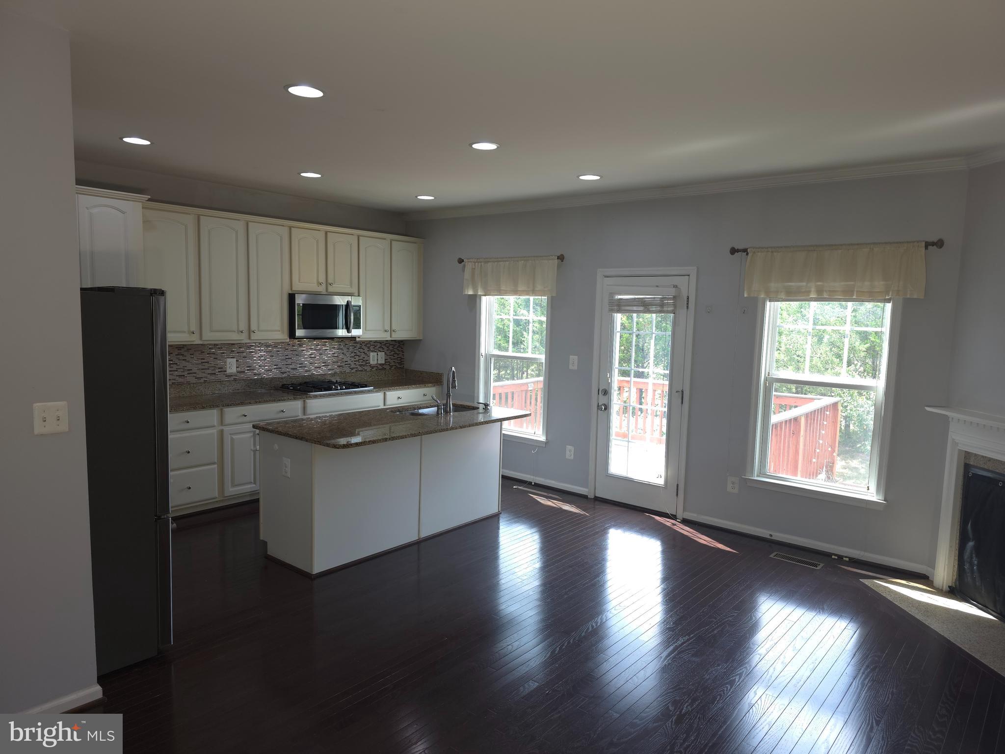 25049 GREEN MOUNTAIN TERRACE