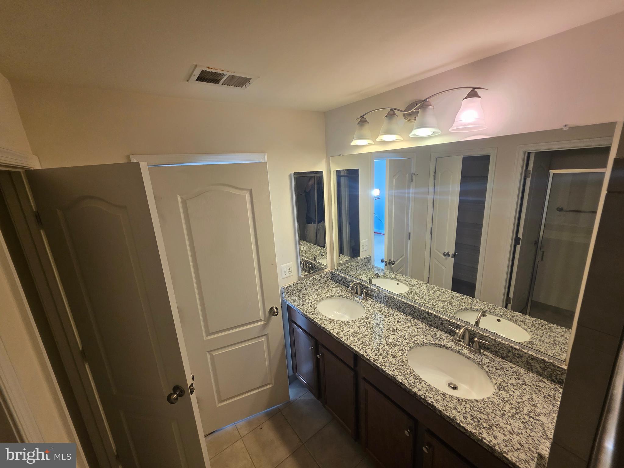 25049 GREEN MOUNTAIN TERRACE