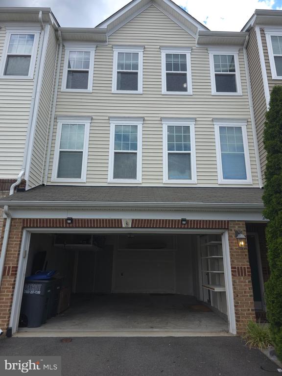 25049 GREEN MOUNTAIN TERRACE