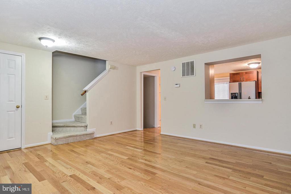 43859 CHLOE TERRACE