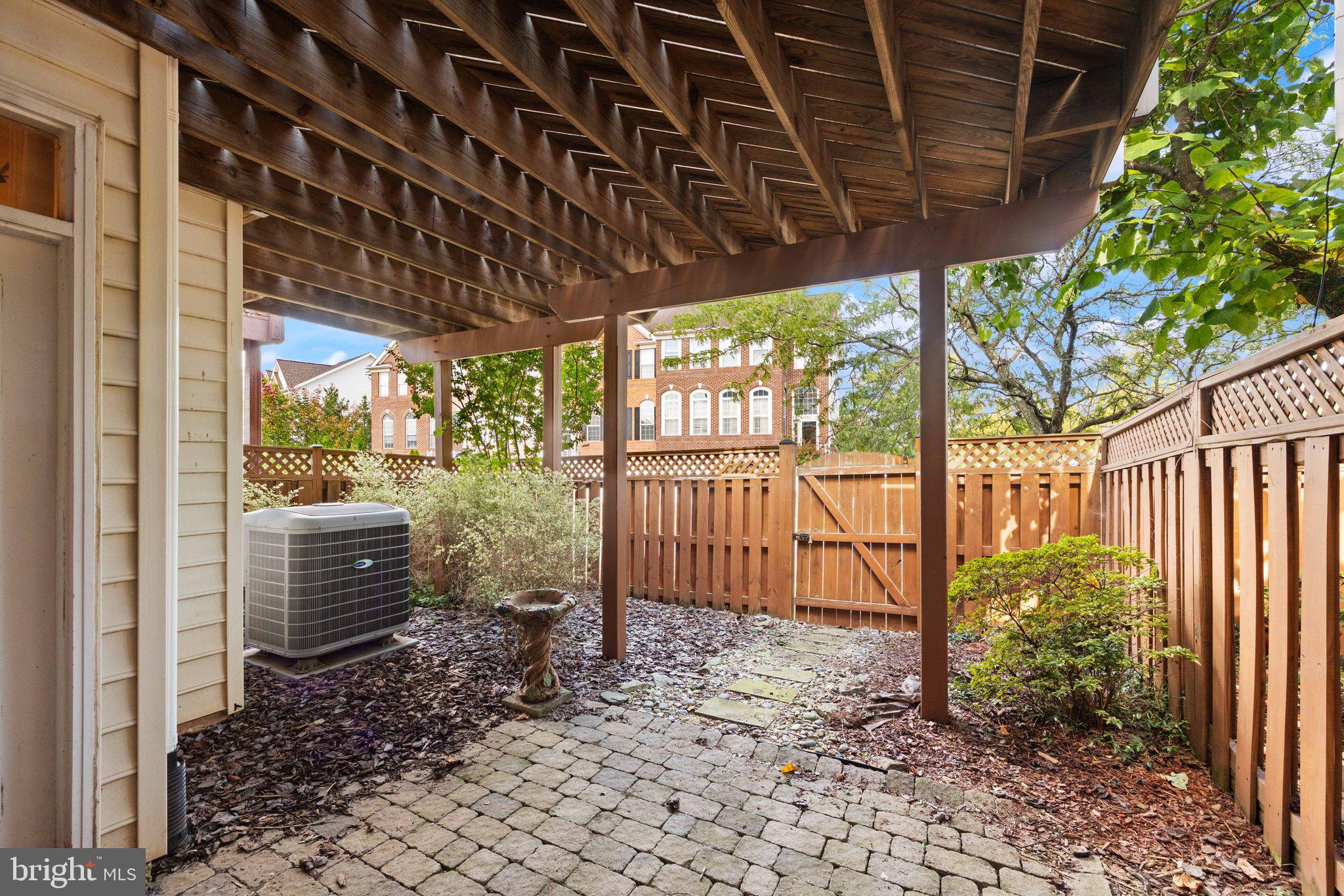 21312 LORD NELSON TERRACE