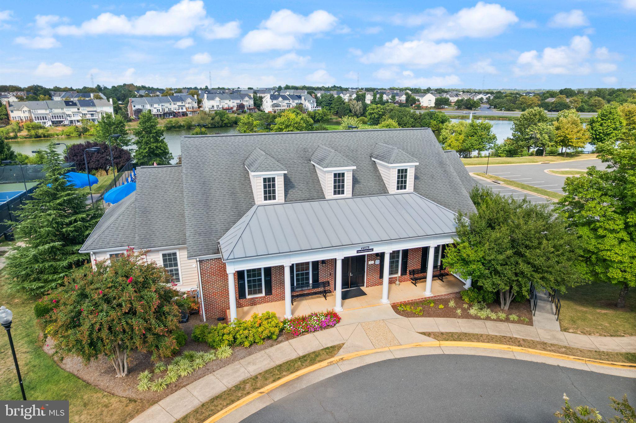 21312 LORD NELSON TERRACE