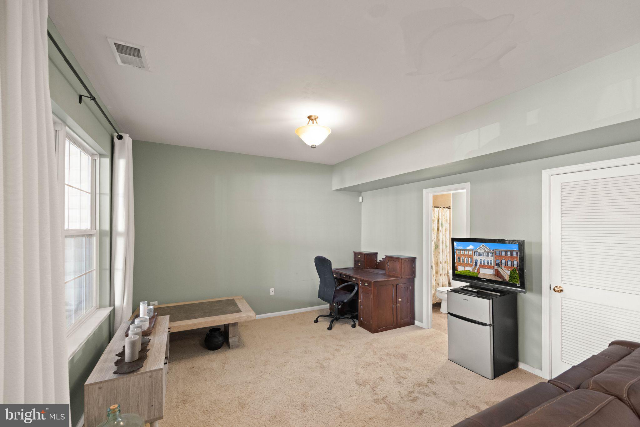 21312 LORD NELSON TERRACE