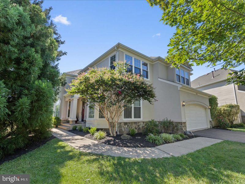 43036 HEDGEAPPLE COURT