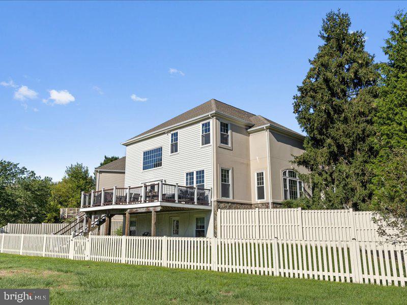 43036 HEDGEAPPLE COURT