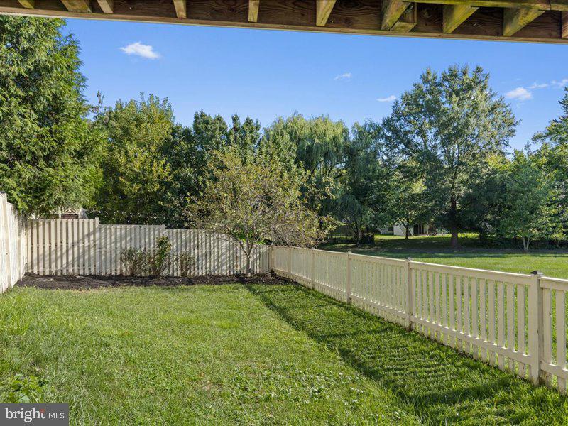 43036 HEDGEAPPLE COURT