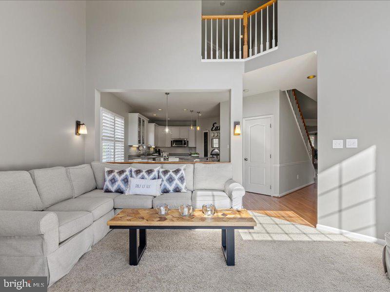 43036 HEDGEAPPLE COURT