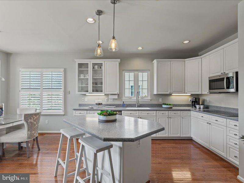 43036 HEDGEAPPLE COURT