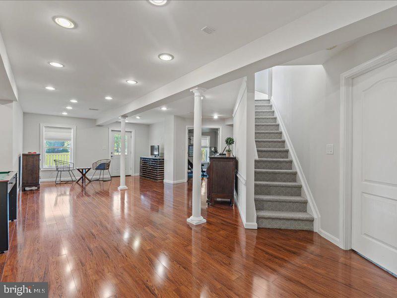 43036 HEDGEAPPLE COURT